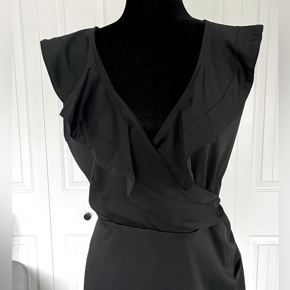 Black Ruffle V-Neck Sleeveless Ruched Tulip Hem Midi Dress
